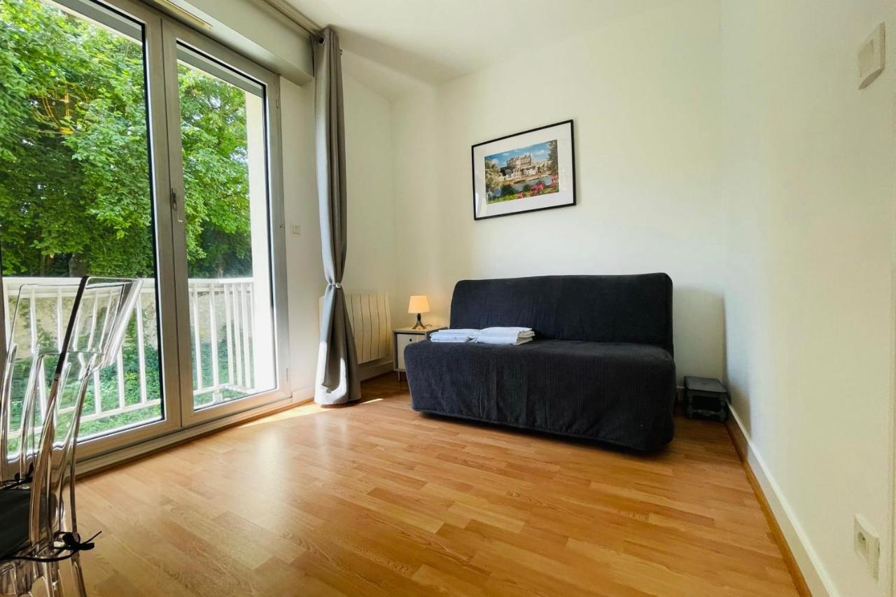 La Belle Ferronniere Appartement Avec Environnement Paisible Амбоаз Екстериор снимка
