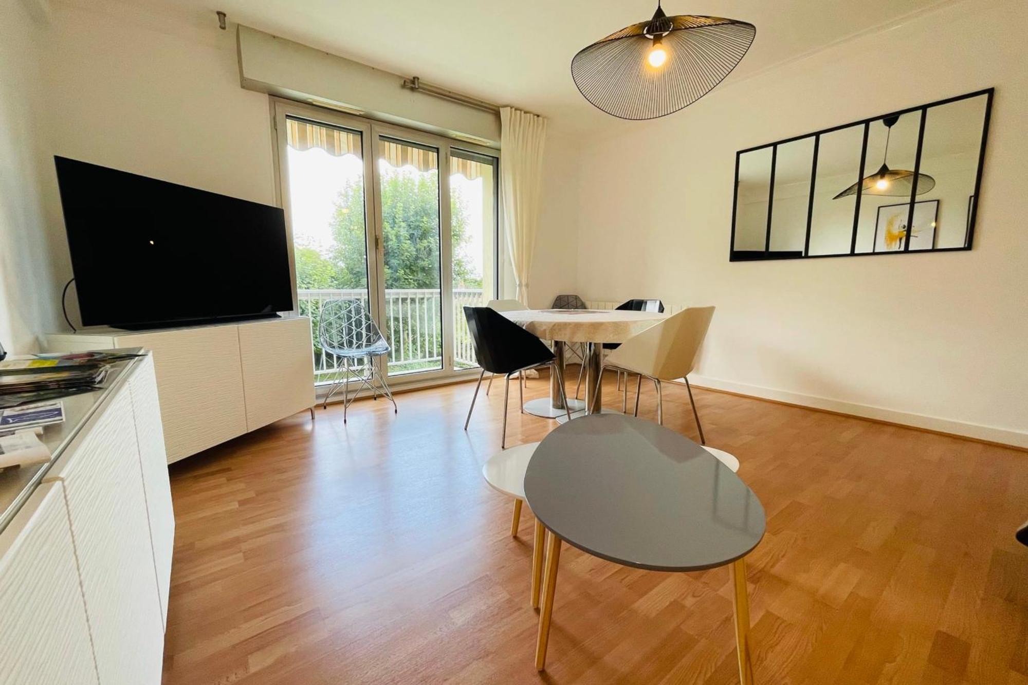 La Belle Ferronniere Appartement Avec Environnement Paisible Амбоаз Екстериор снимка